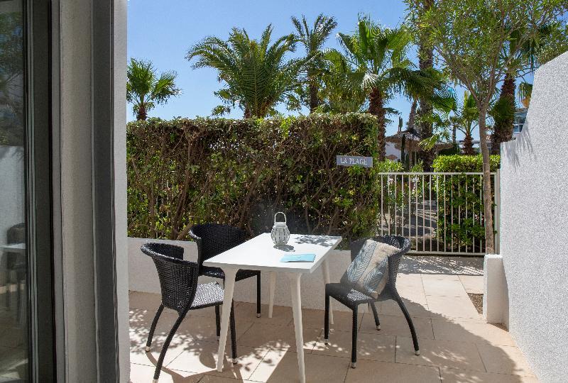 Les Bulles De Mer - Hotel & Spa Sur La Plage Saint-Cyprien  Exterior photo